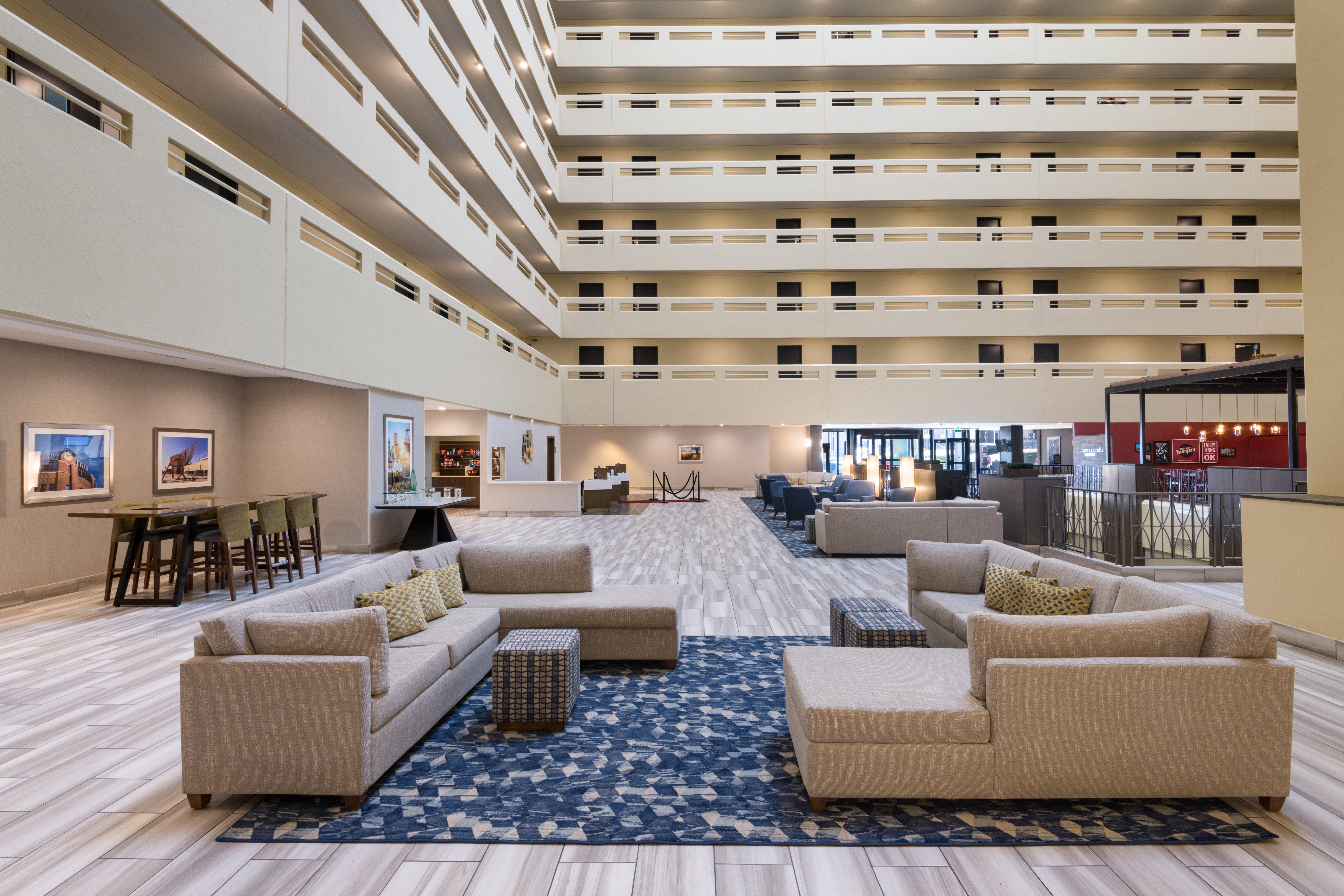Holiday Inn Denver East By Ihg Bagian luar foto