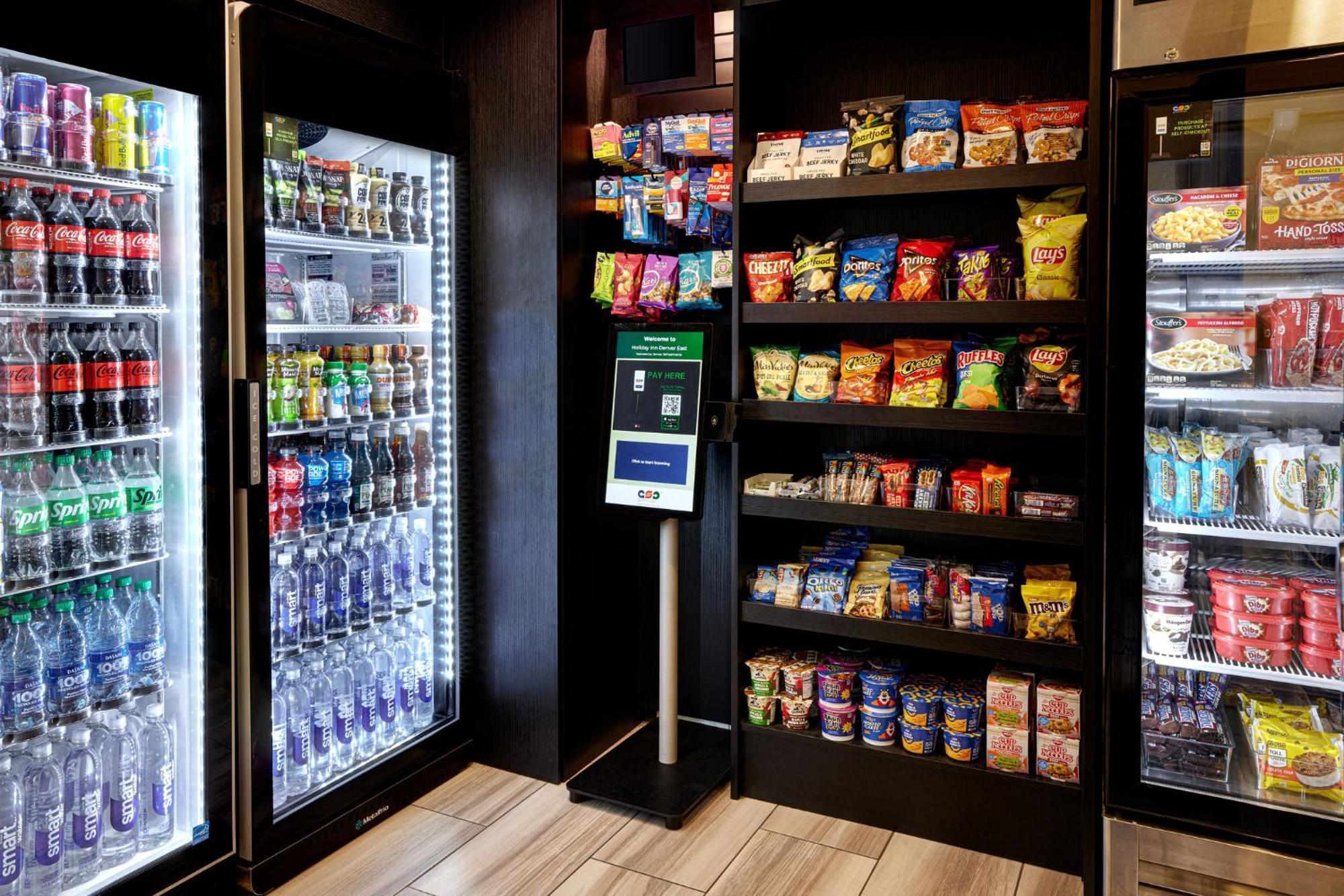 Holiday Inn Denver East By Ihg Bagian luar foto